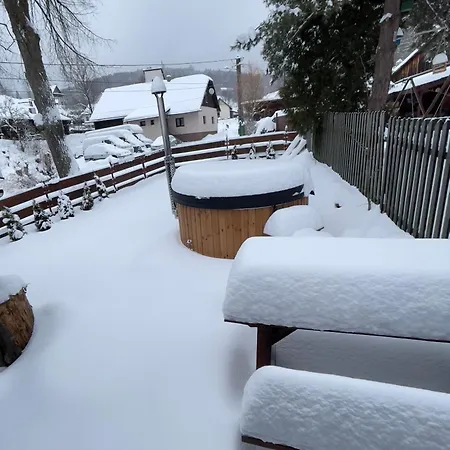 度假居 Chalupka Pod Lipami